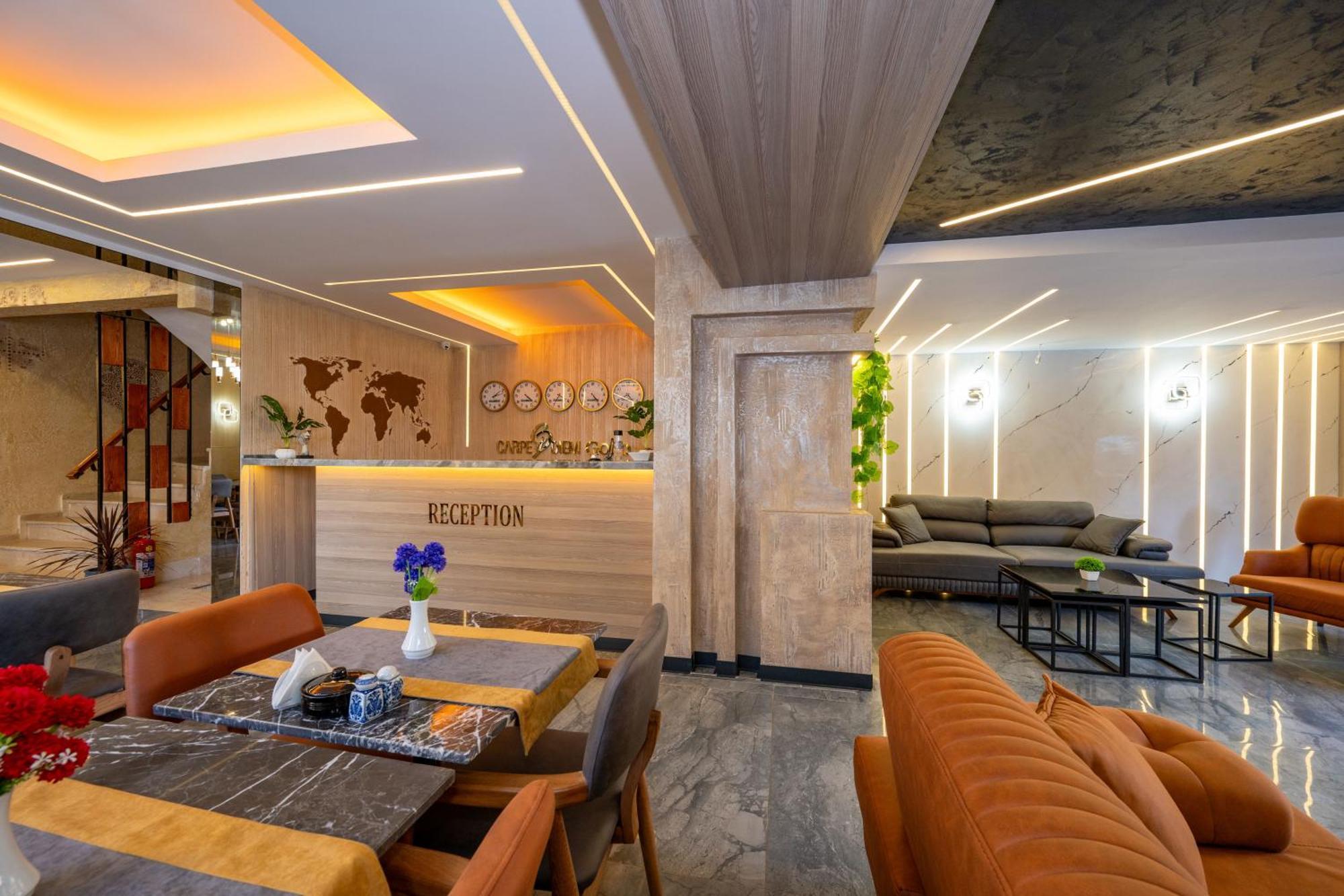 Otel Carpediem Gold 쿠사다시 외부 사진