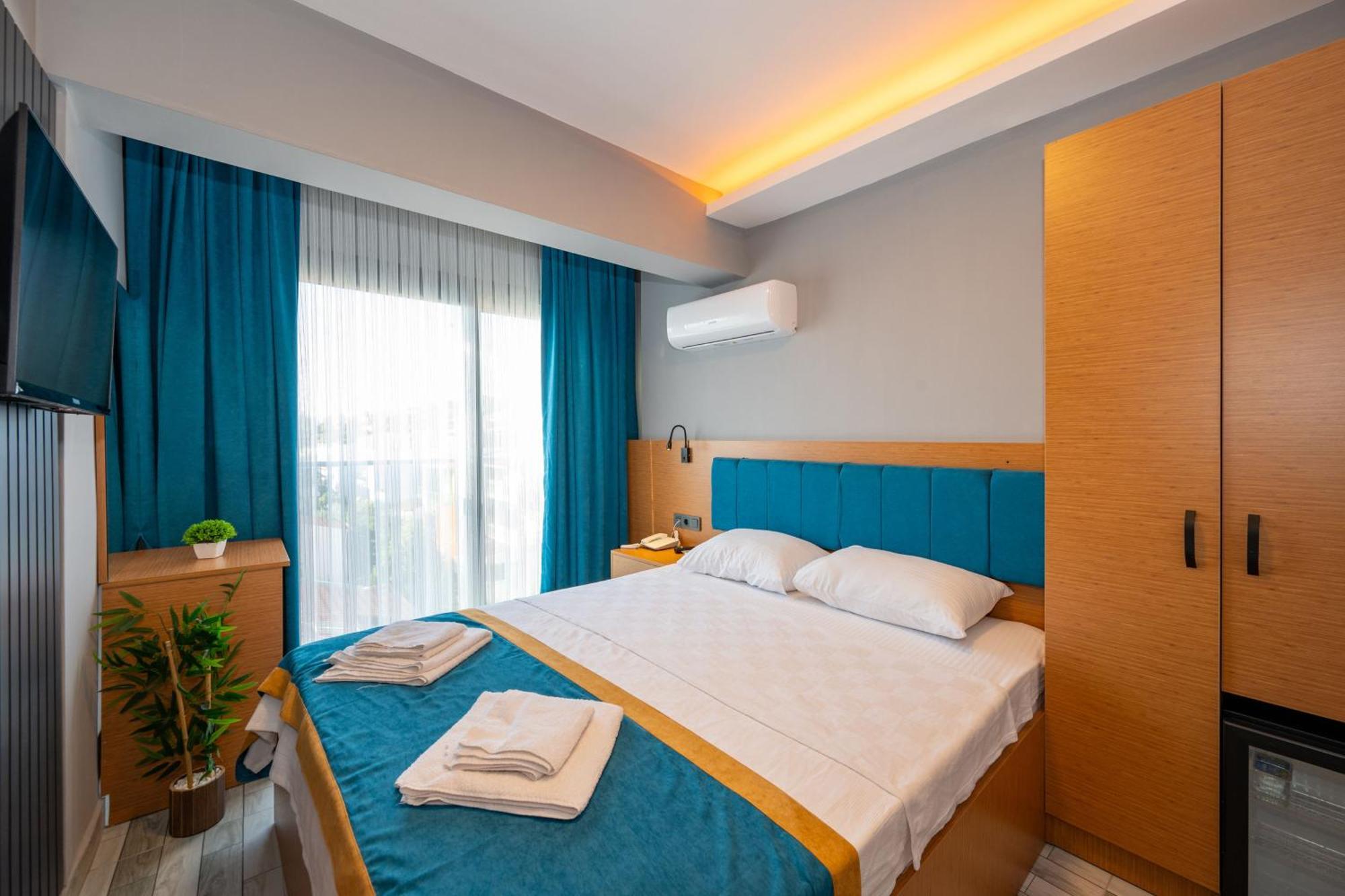 Otel Carpediem Gold 쿠사다시 외부 사진